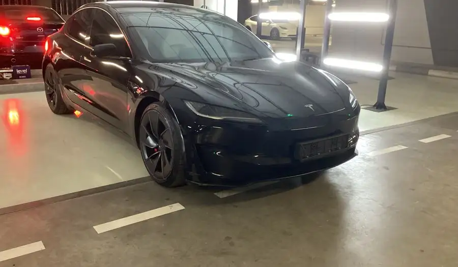 Volvo XC40 Recharge 2022 2L