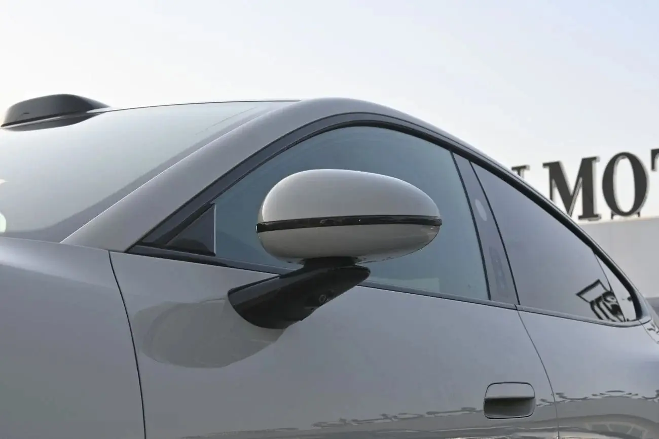 شاومي SU7 2024 undefinedL