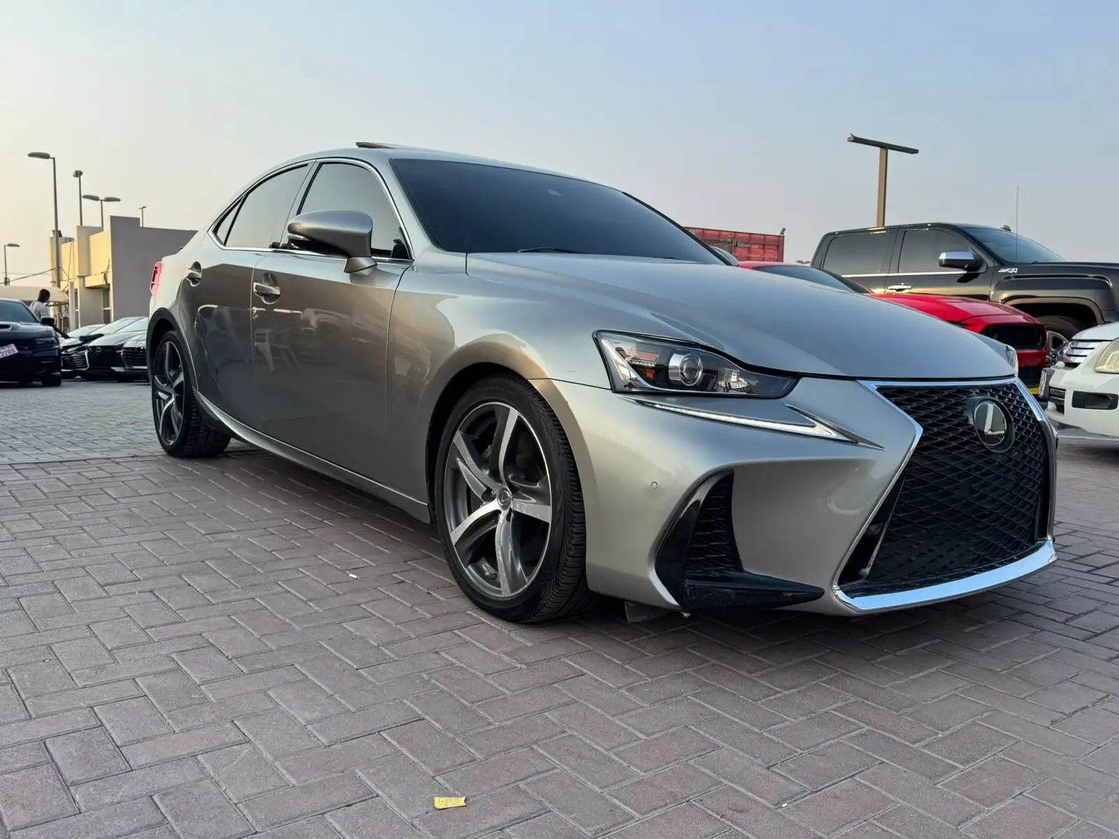 Lexus IS 2020 undefinedL