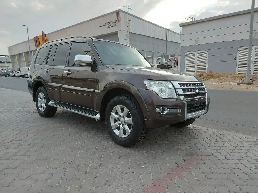 Mitsubishi Pajero 2017