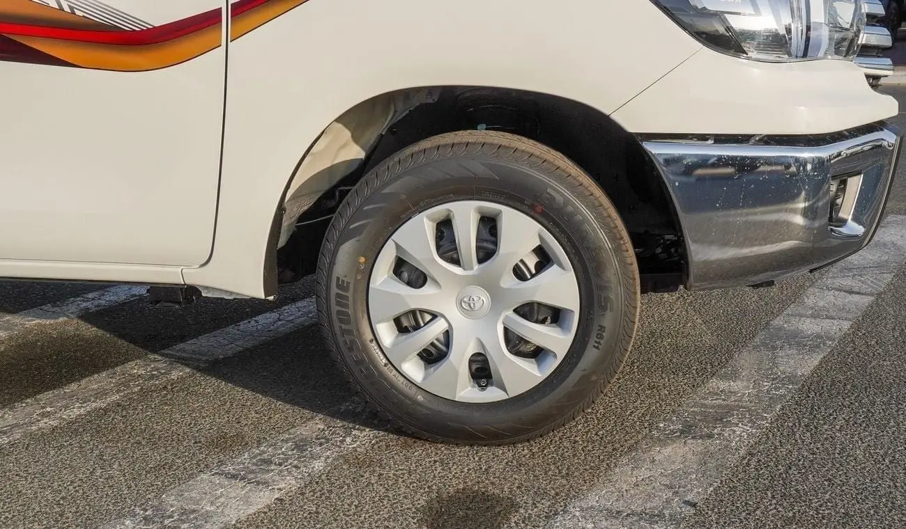 تويوتا هيلوكس 2025 2.7L