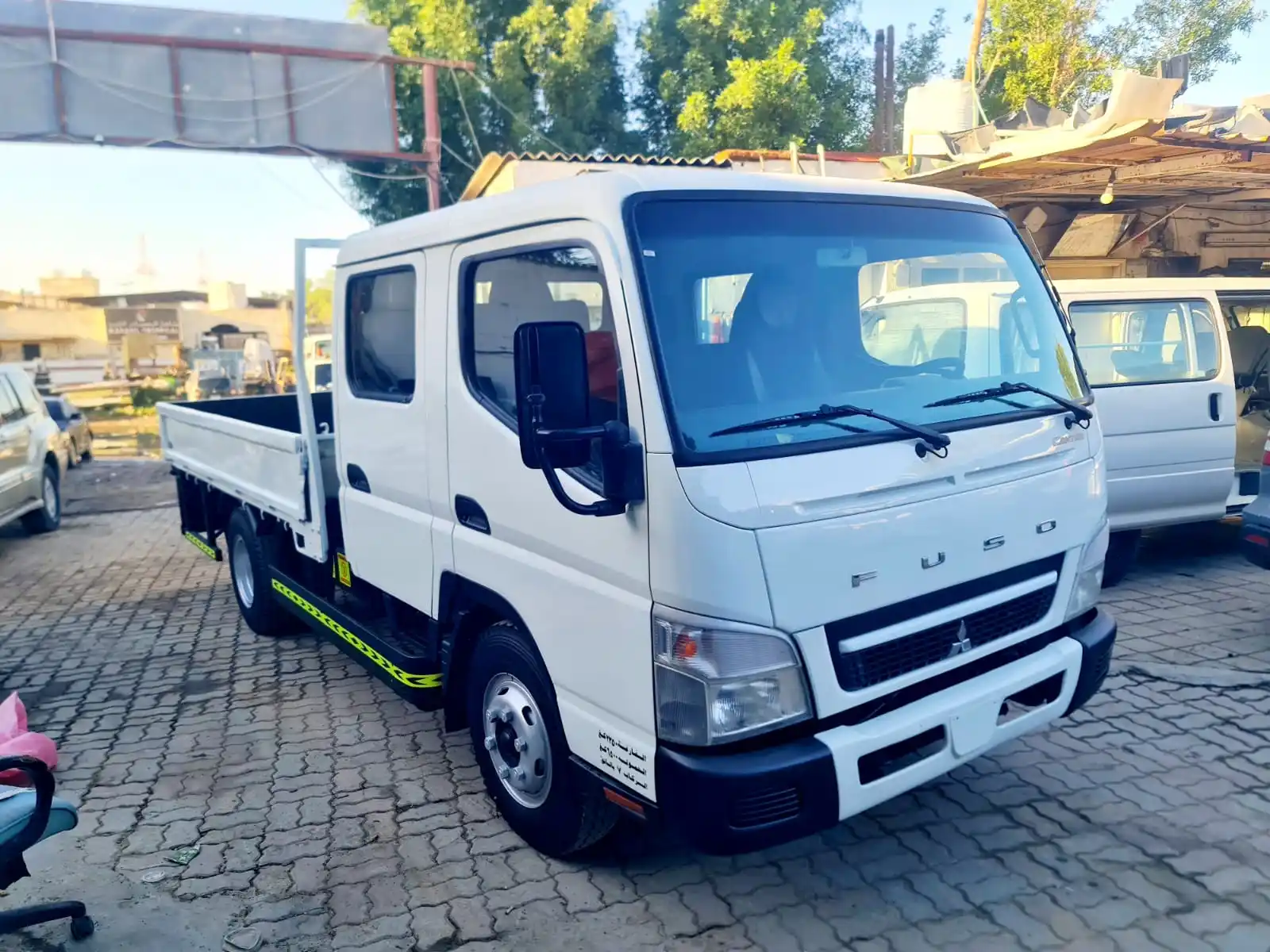 Mitsubishi Canter 2018 undefinedL