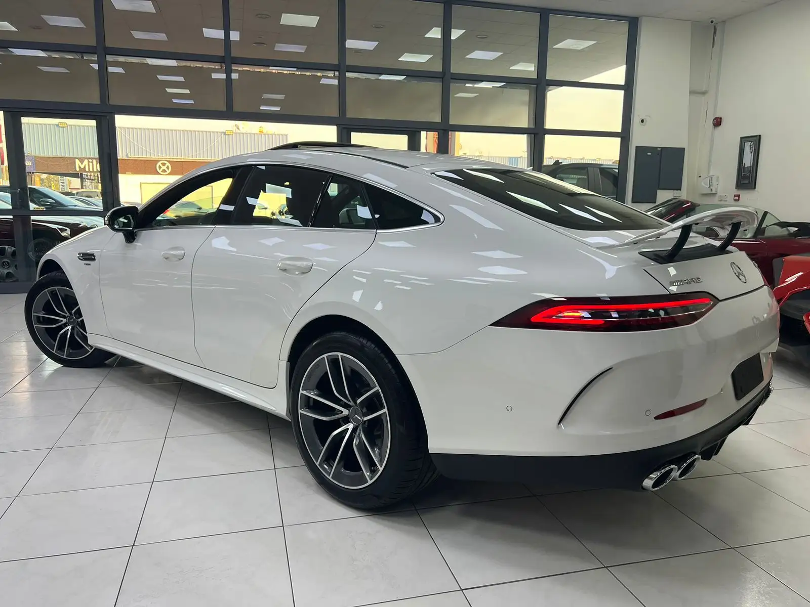 Mercedes Benz AMG GT 2020 undefinedL