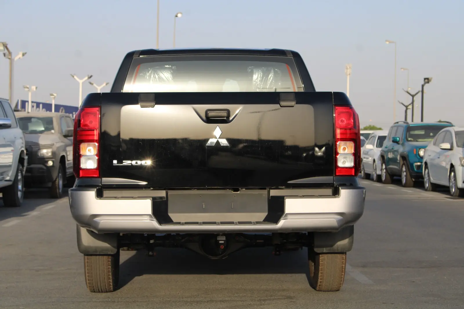 ميتسوبيشي L200 2025 2.4L