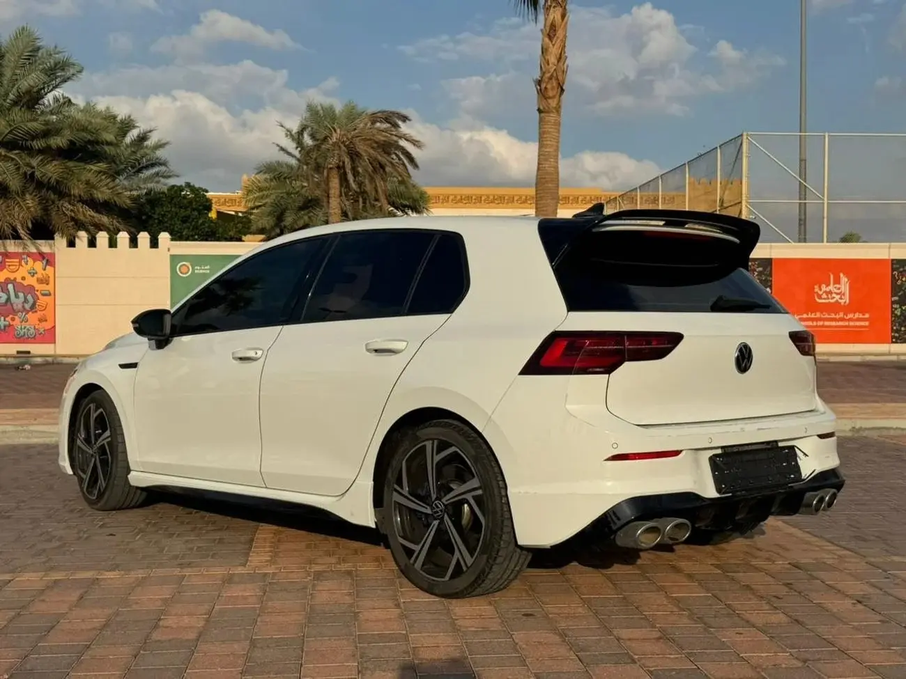 فولكس واجن جولف ار 2022 2L