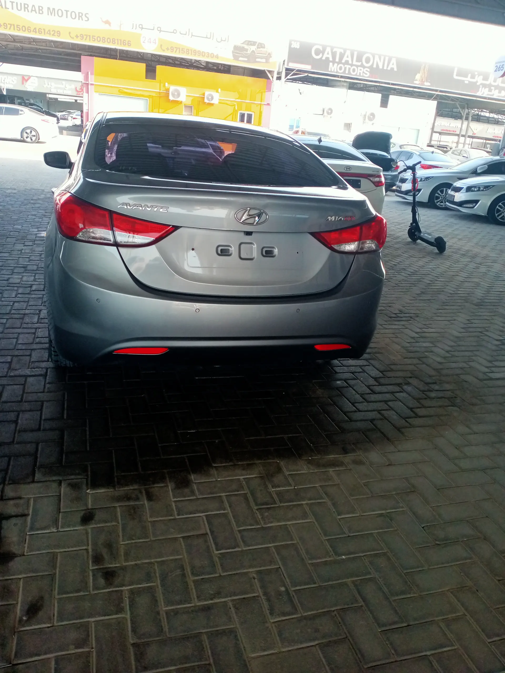 Hyundai Avante 2011 1600L