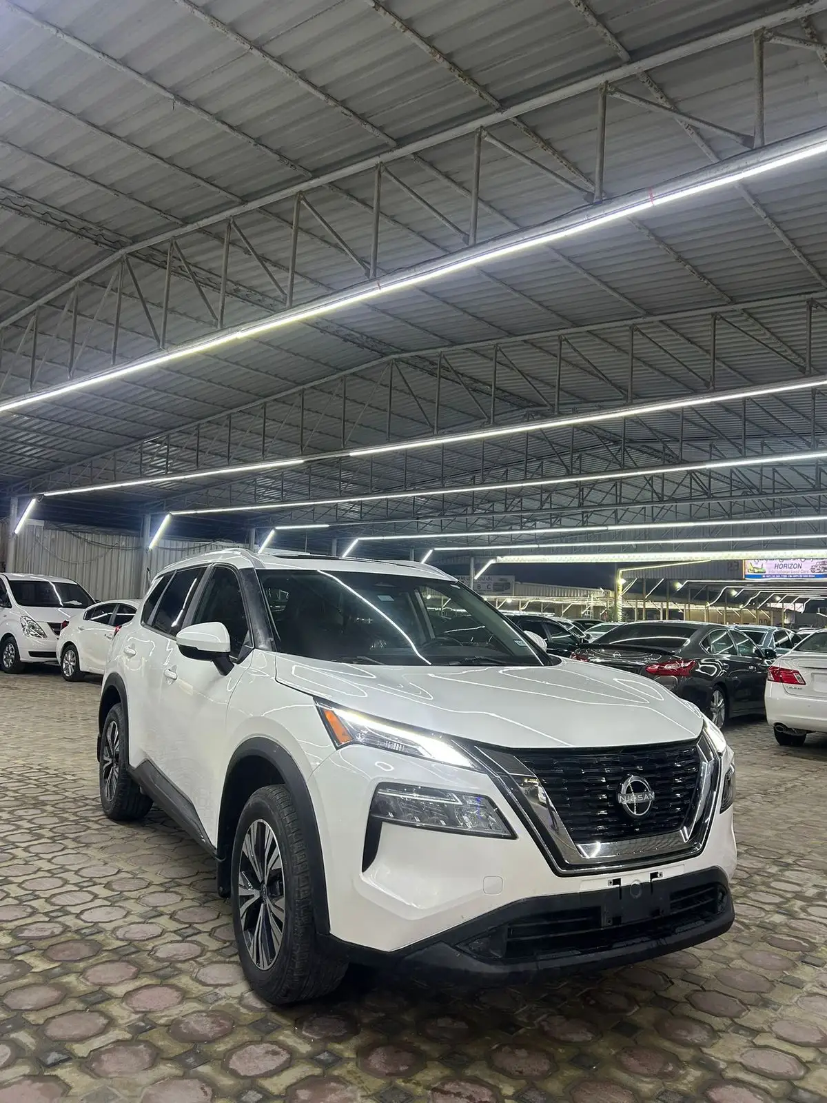 نيسان روج 2022 1.5L