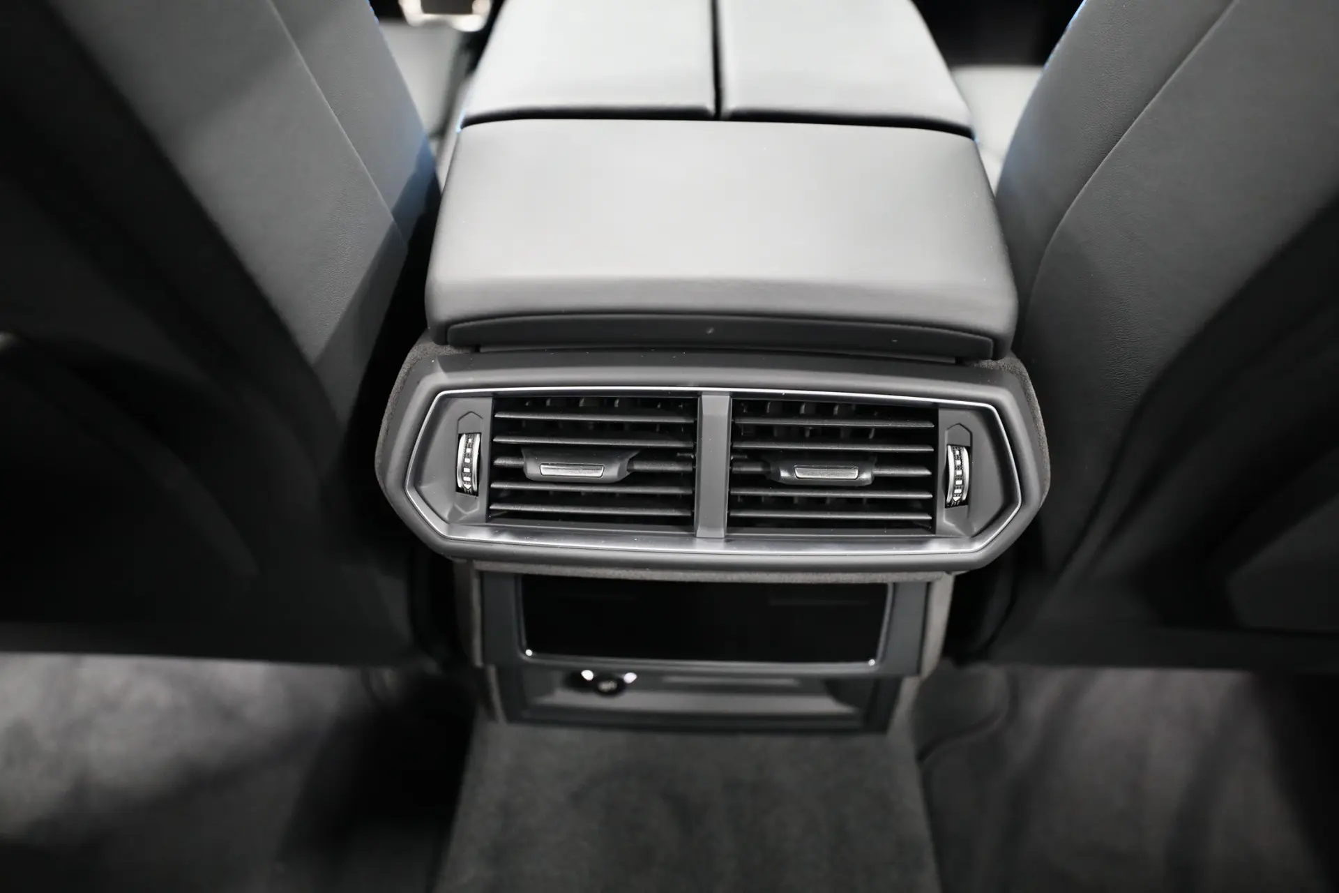 لامبورغيني اوروس 2025 3996L