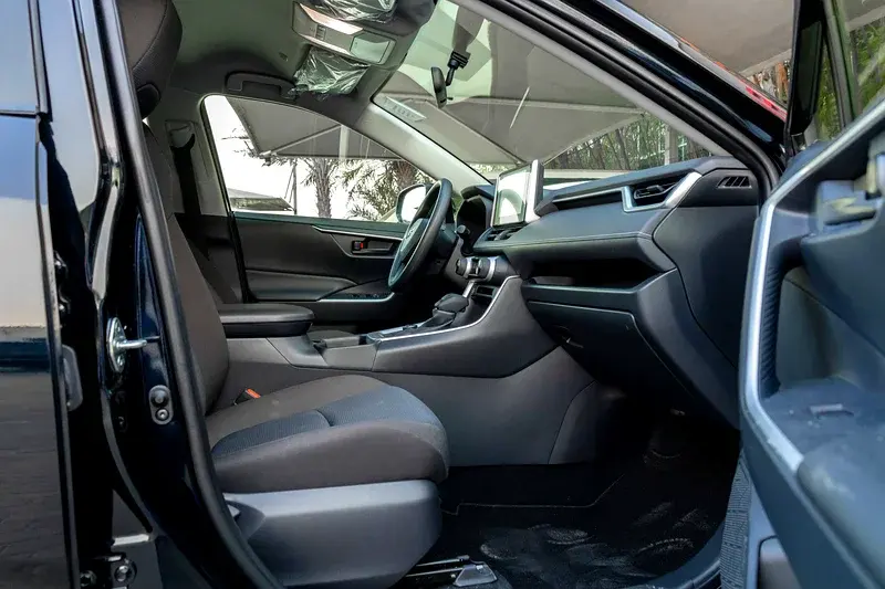 تويوتا راف ٤ 2024