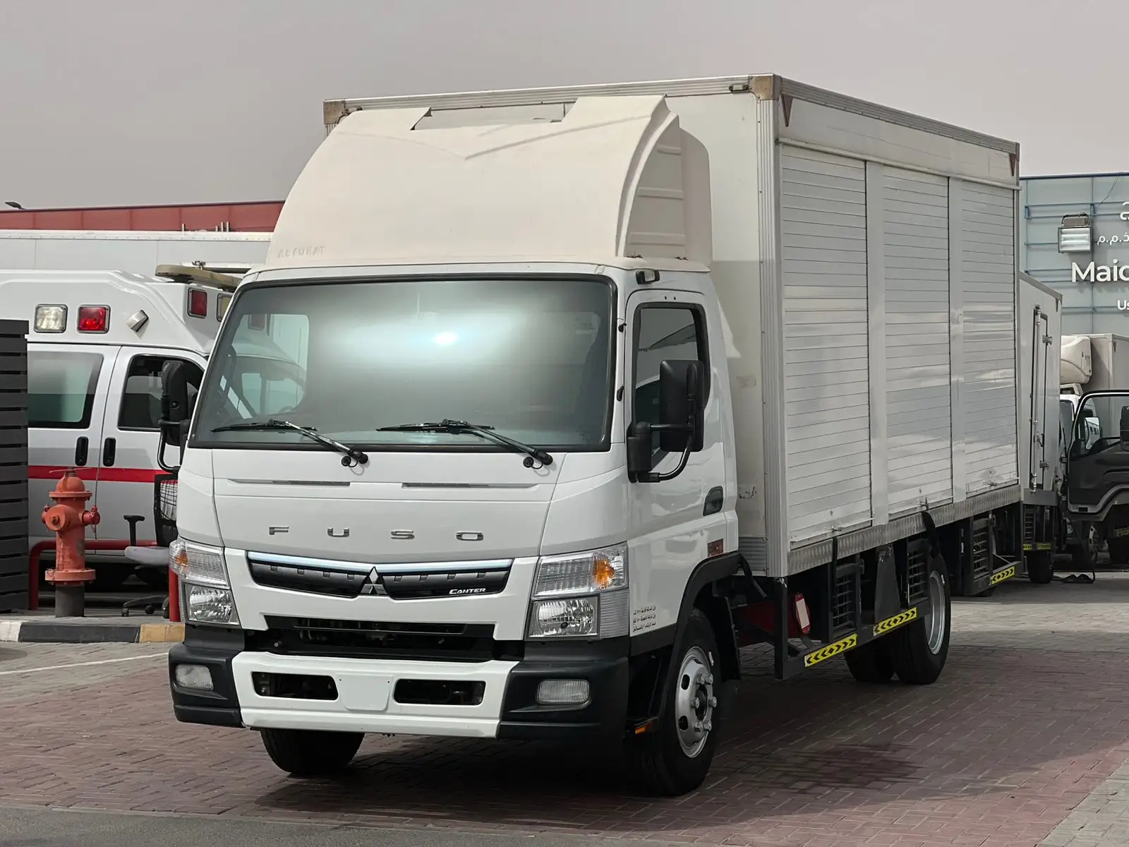 Mitsubishi Canter 2020