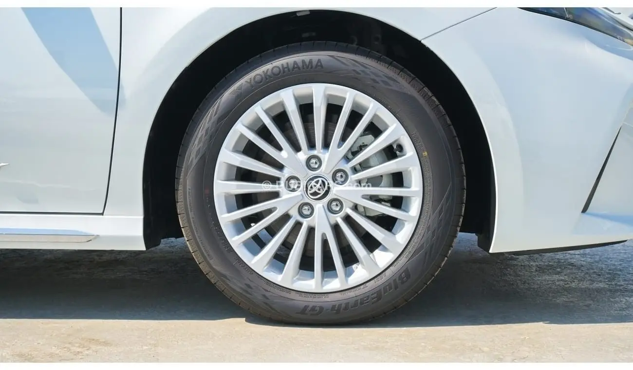 Toyota Camry 2025