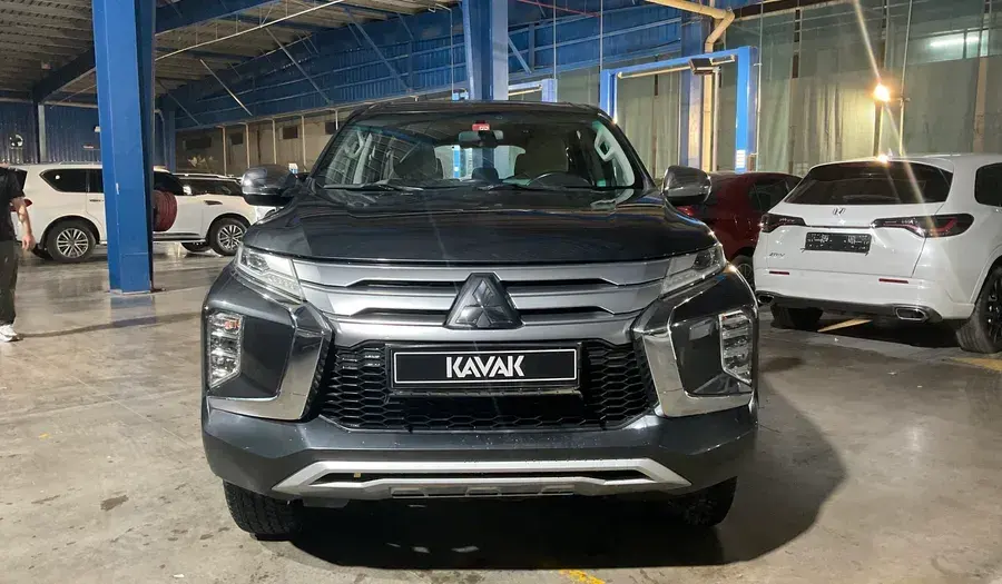 ميتسوبيشي مونتيرو 2020