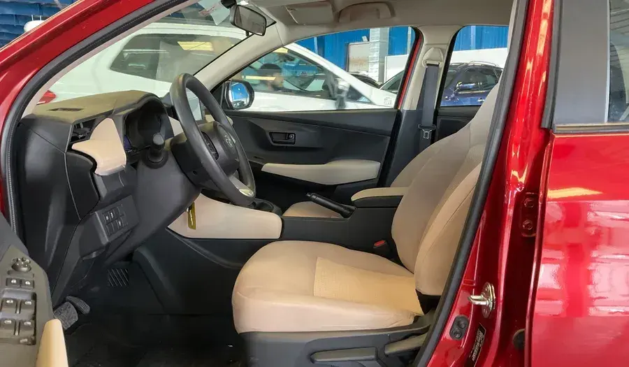 Toyota Yaris Sedan 2023