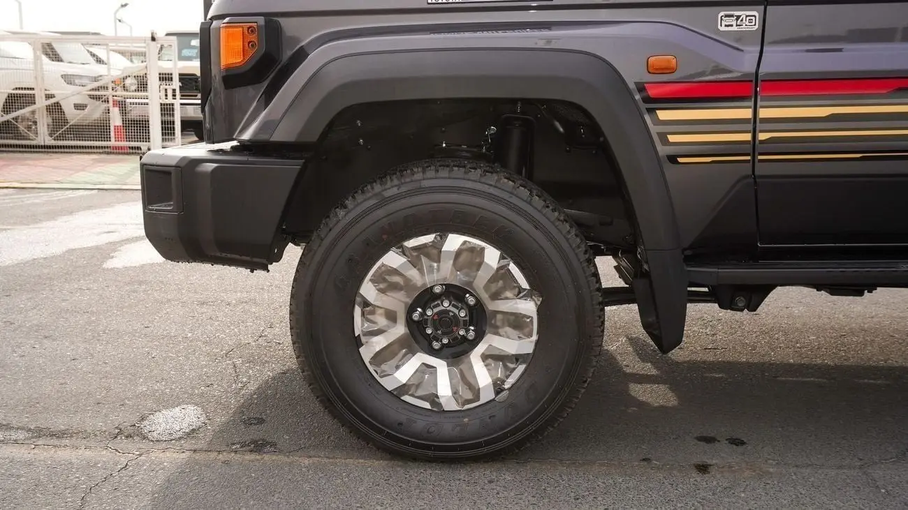 Toyota Land Cruiser Pick Up 2025 4L