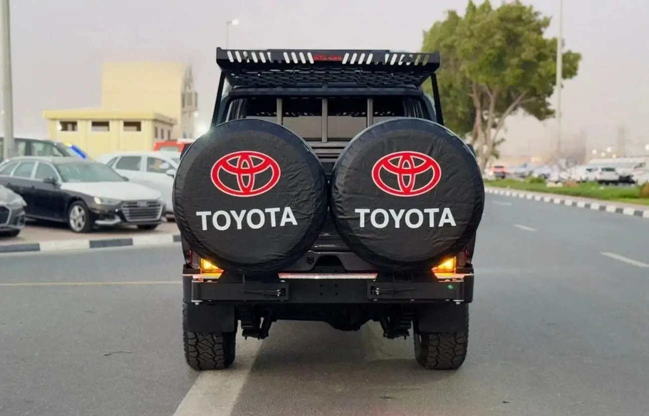 Toyota Land Cruiser 70 2022 4.5L