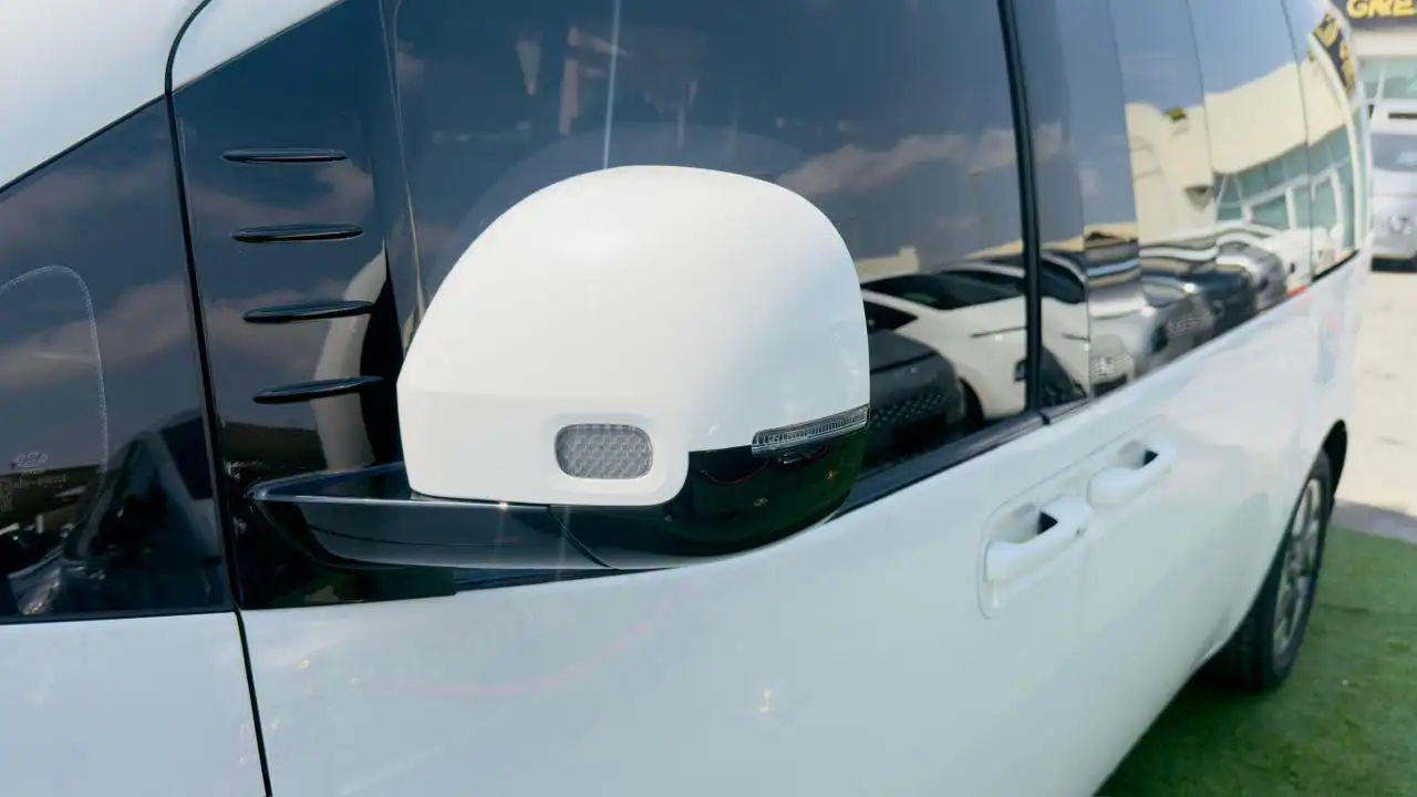 Hyundai Staria 2023 3.5L