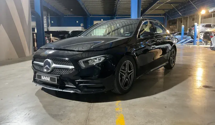 مرسيدس بنز A Class 2021 1.3L