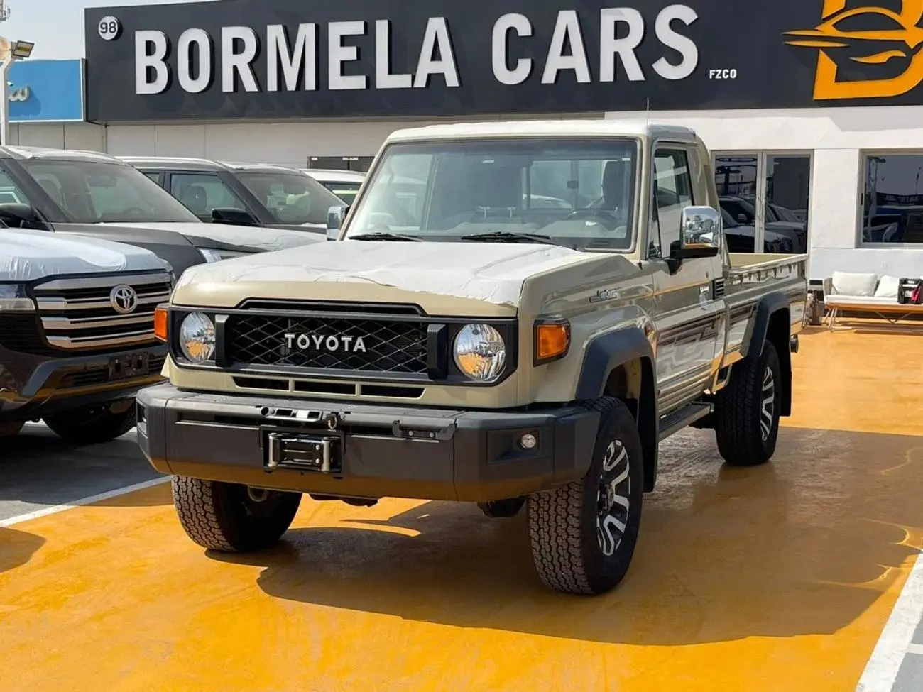 تويوتا لاند كروزر بيك آب 2024 4L