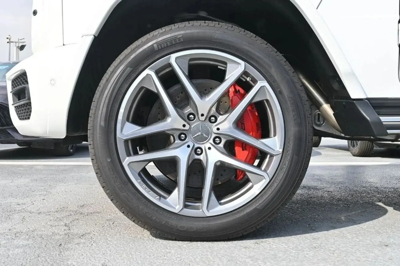 Mercedes Benz G Class 2024 4L