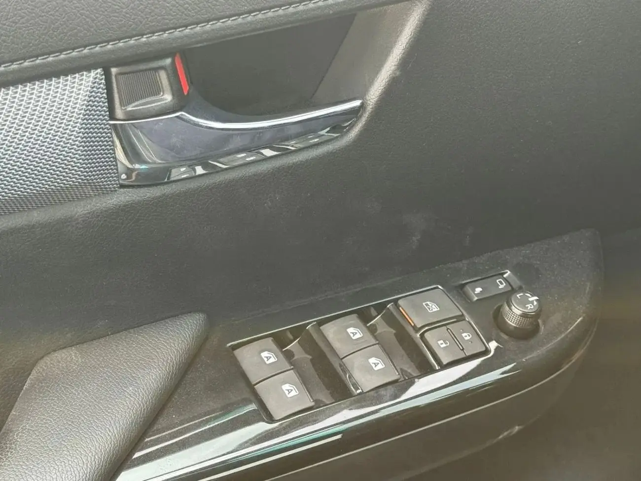 Toyota Hilux 2025 4L