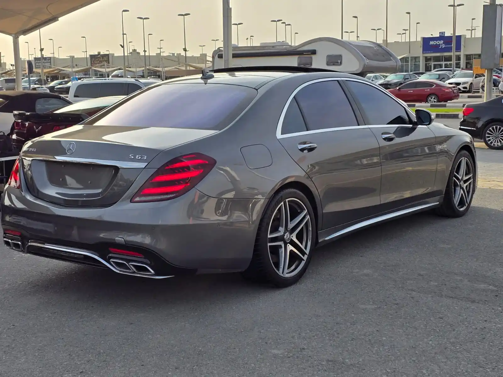 مرسيدس بنز S Class AMG 2018 4L