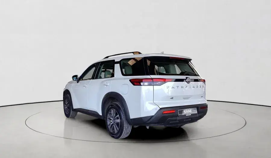 Nissan Pathfinder 2023 3.5L