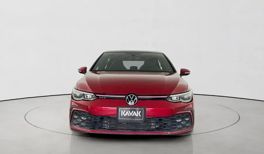 فولكس واجن جولف GTI 2024