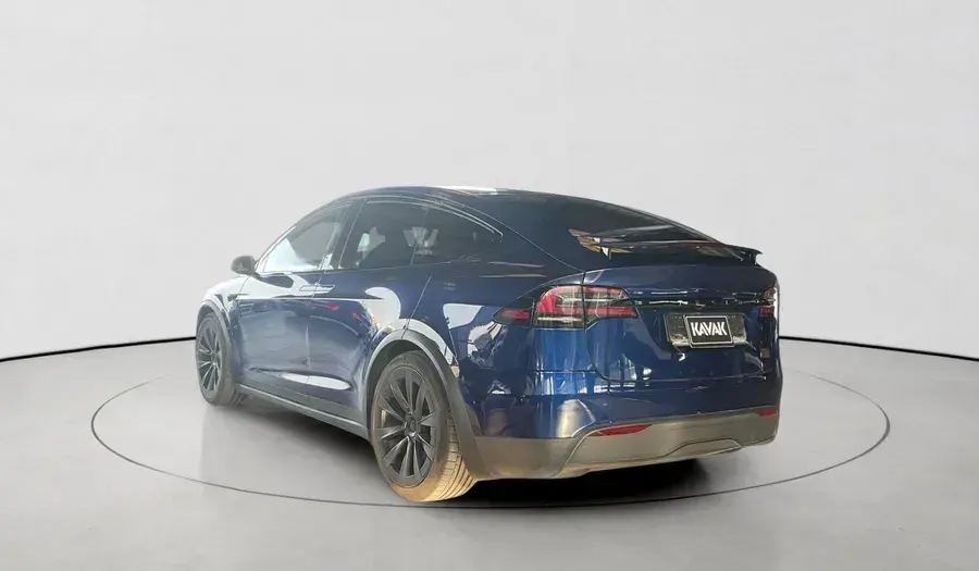 Tesla Model X 2023