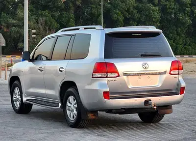 تويوتا لاند كروزر 2009