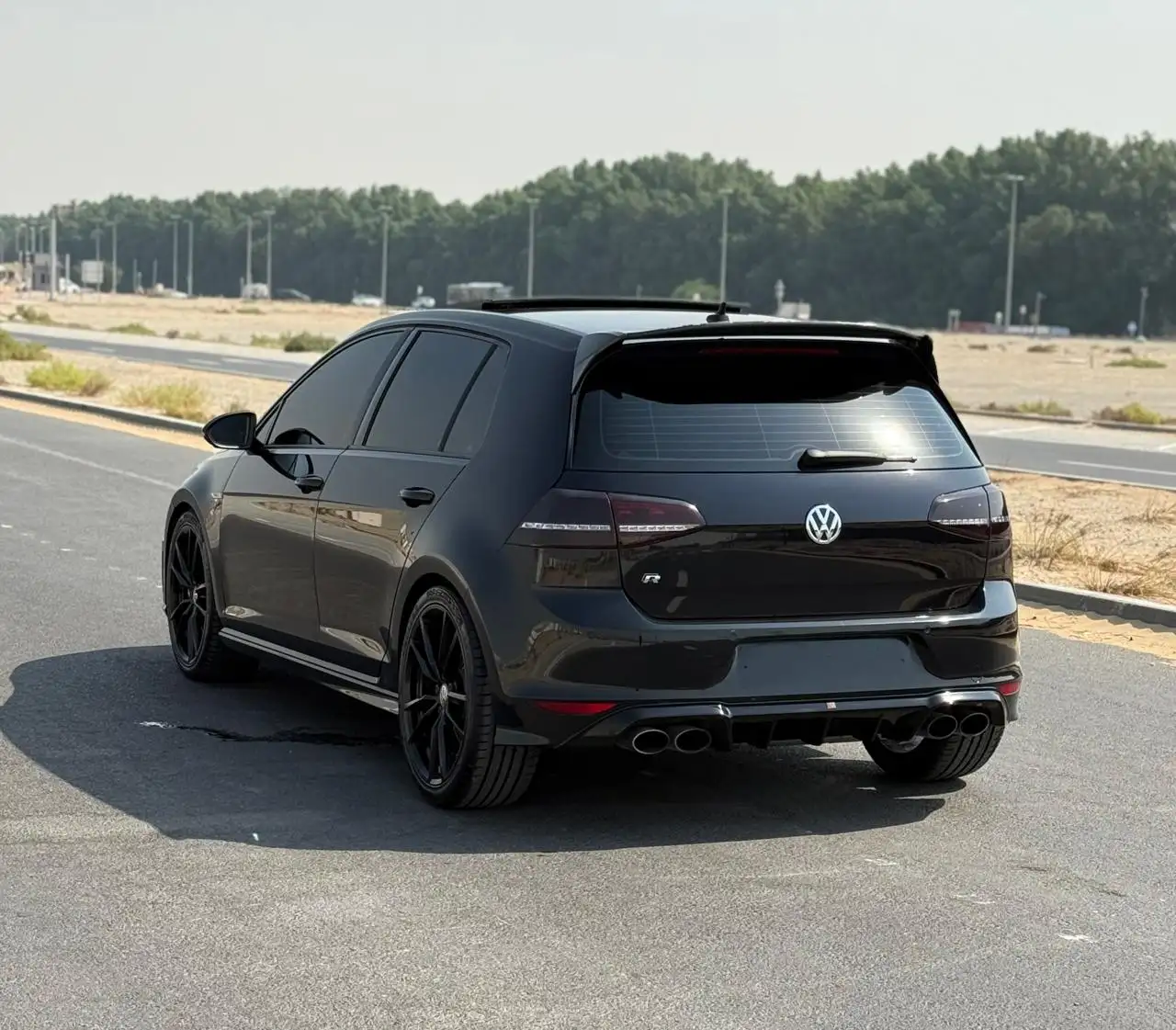 فولكس واجن جولف ار 2016