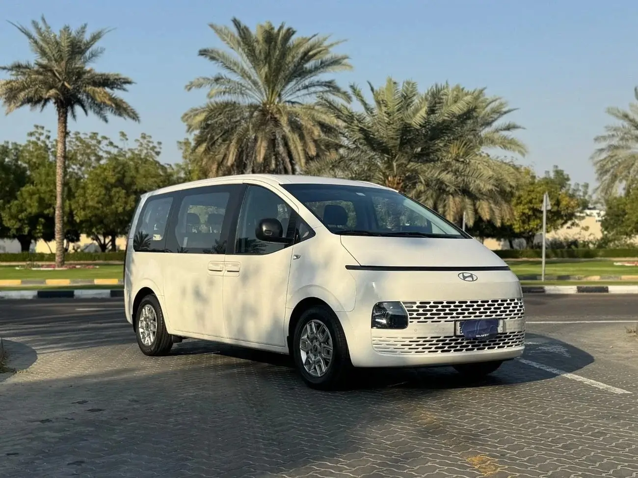 Hyundai Staria 2025 3.5L