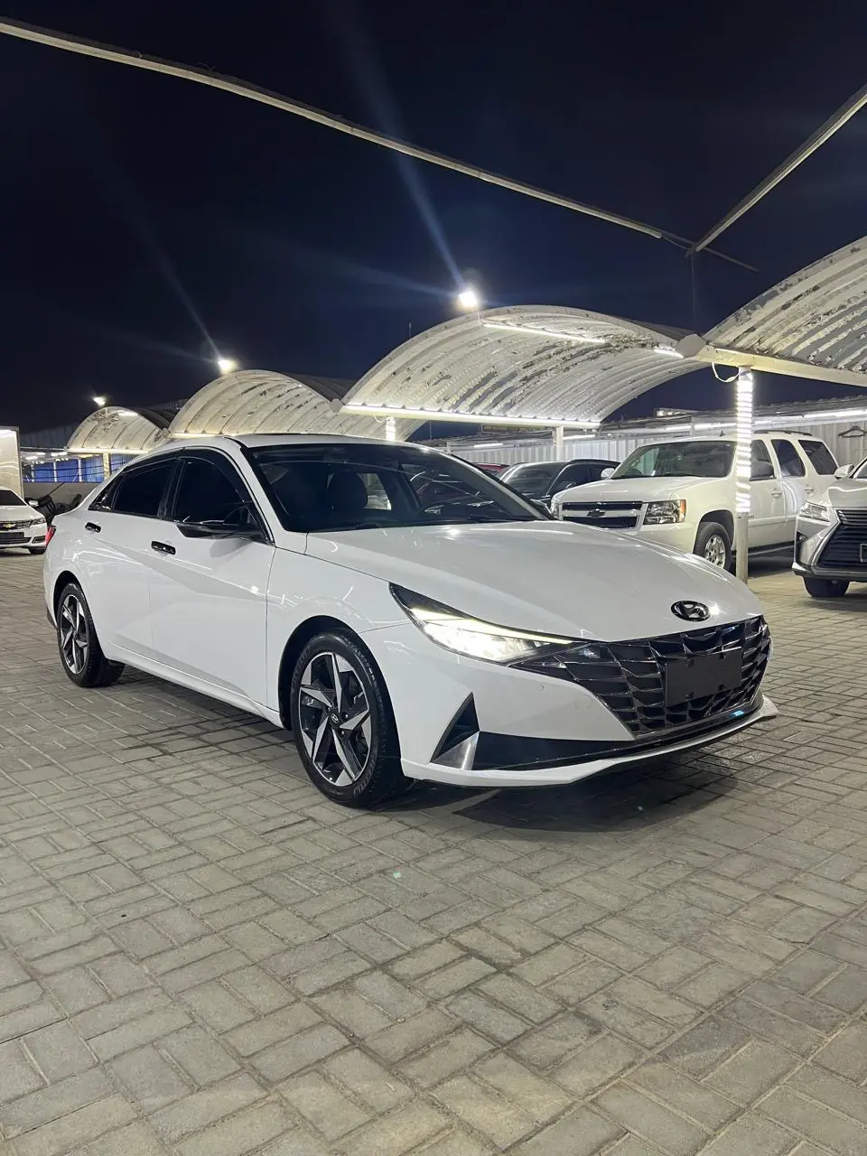 Hyundai Elantra 2021