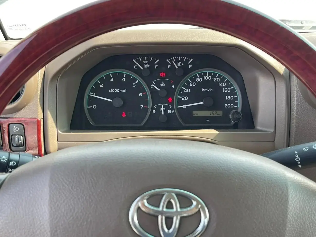 تويوتا لاند كروزر بيك آب 2021 4L