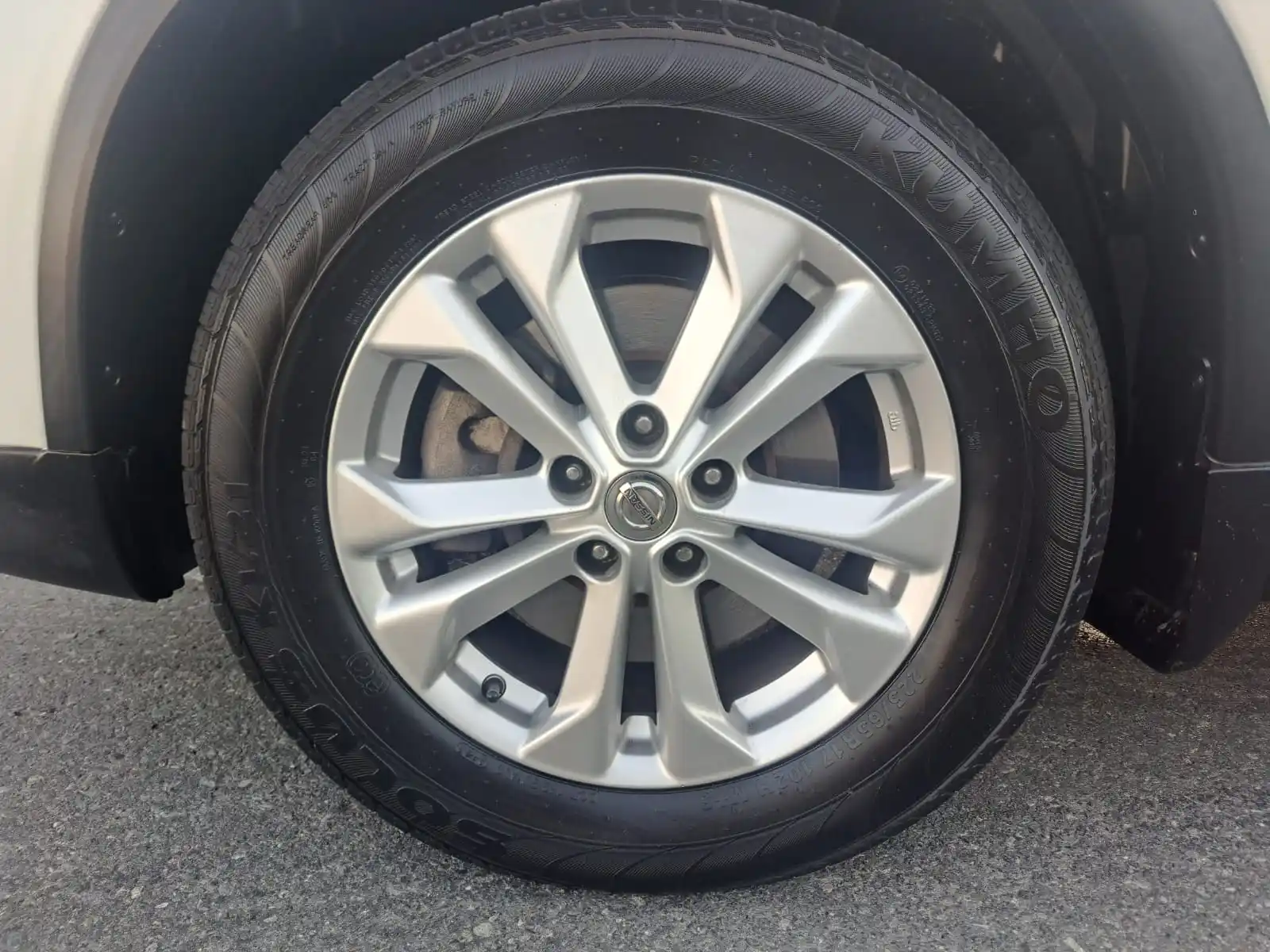 نيسان اكس تريل 2016 2.5CC