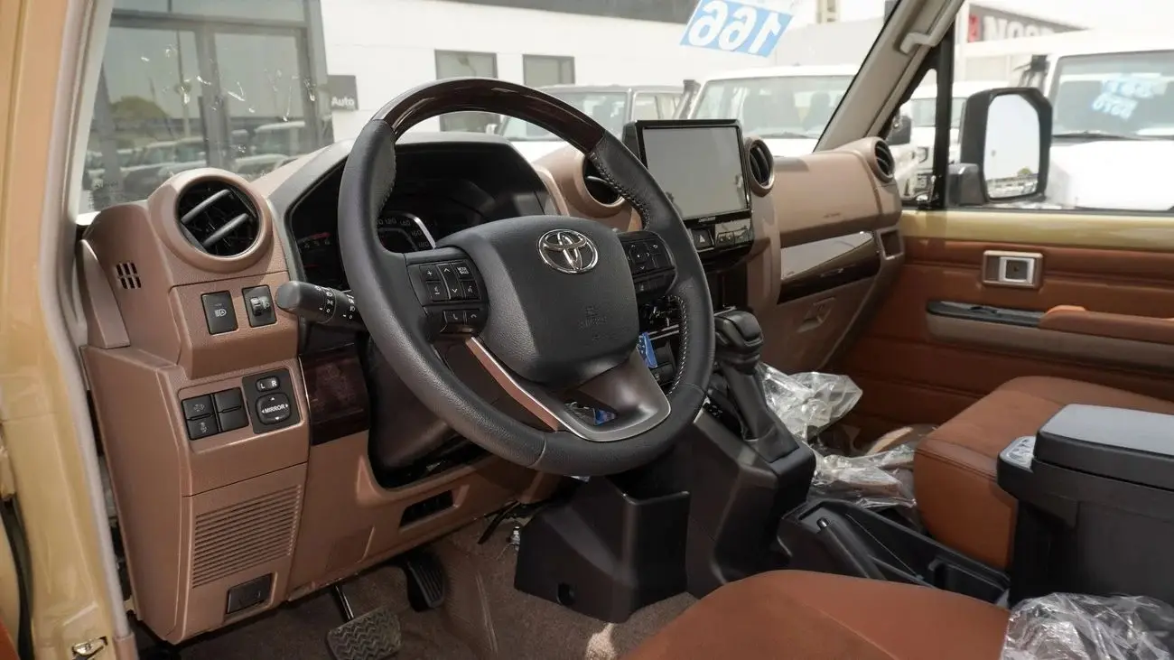 Toyota Land Cruiser 70 2025 2.8L