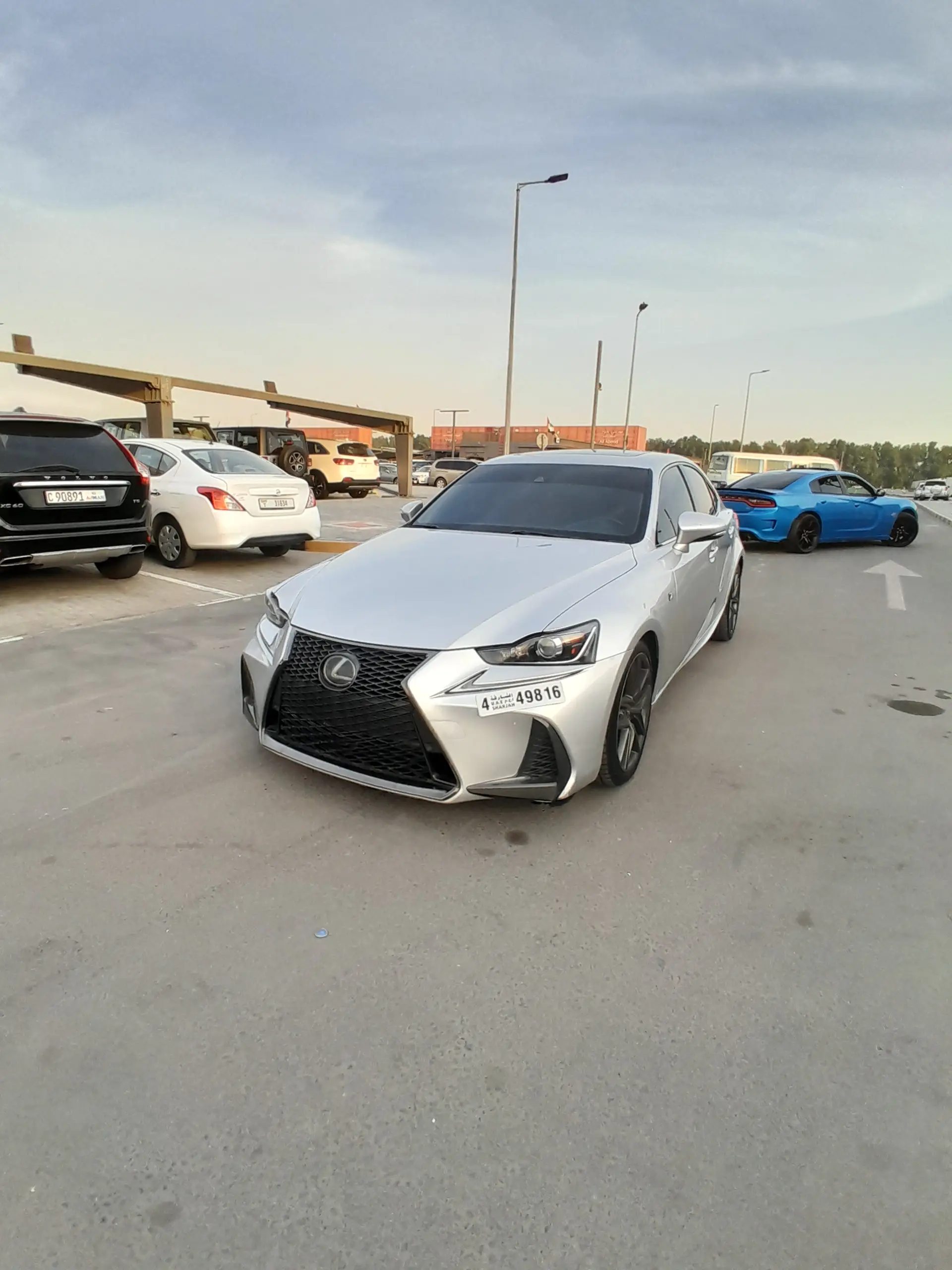 Lexus IS 2019
