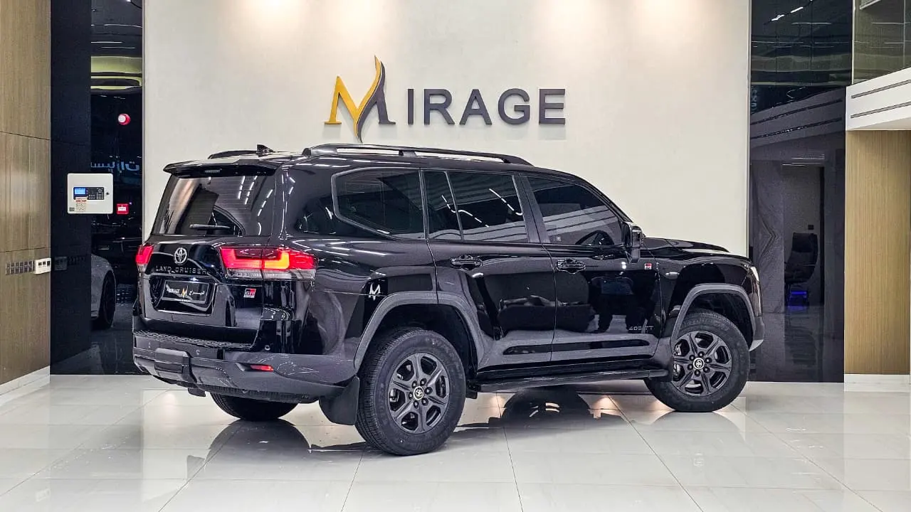 تويوتا لاند كروزر 2023