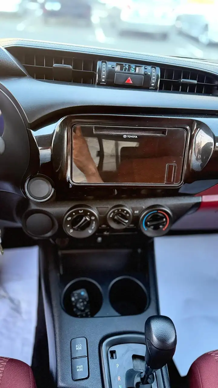 تويوتا هيلوكس 2020