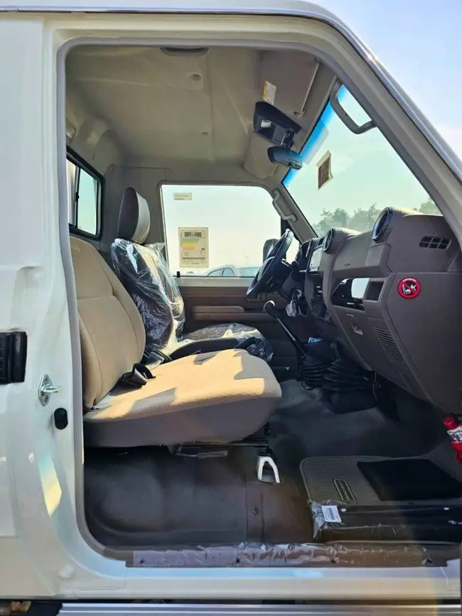 Toyota Land Cruiser Pick Up 2025 4L