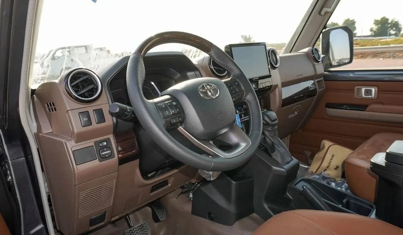 Toyota Land Cruiser Pick Up 2025 4L
