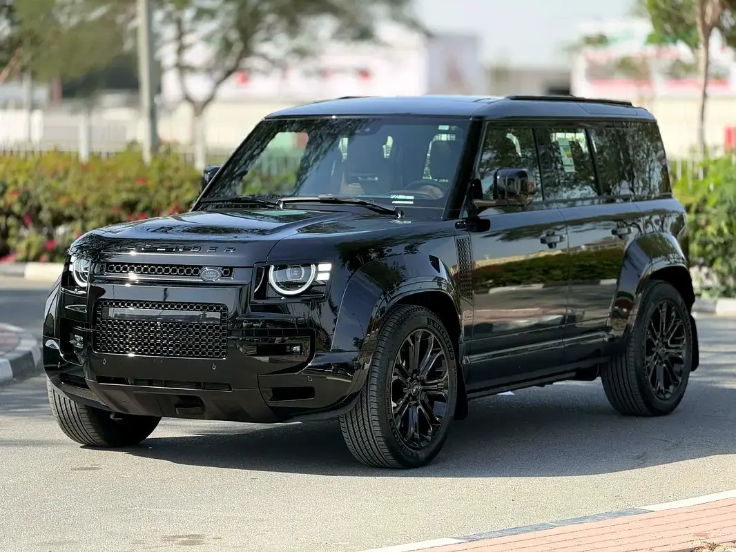 لاند روفر ديفندر 2026 5L