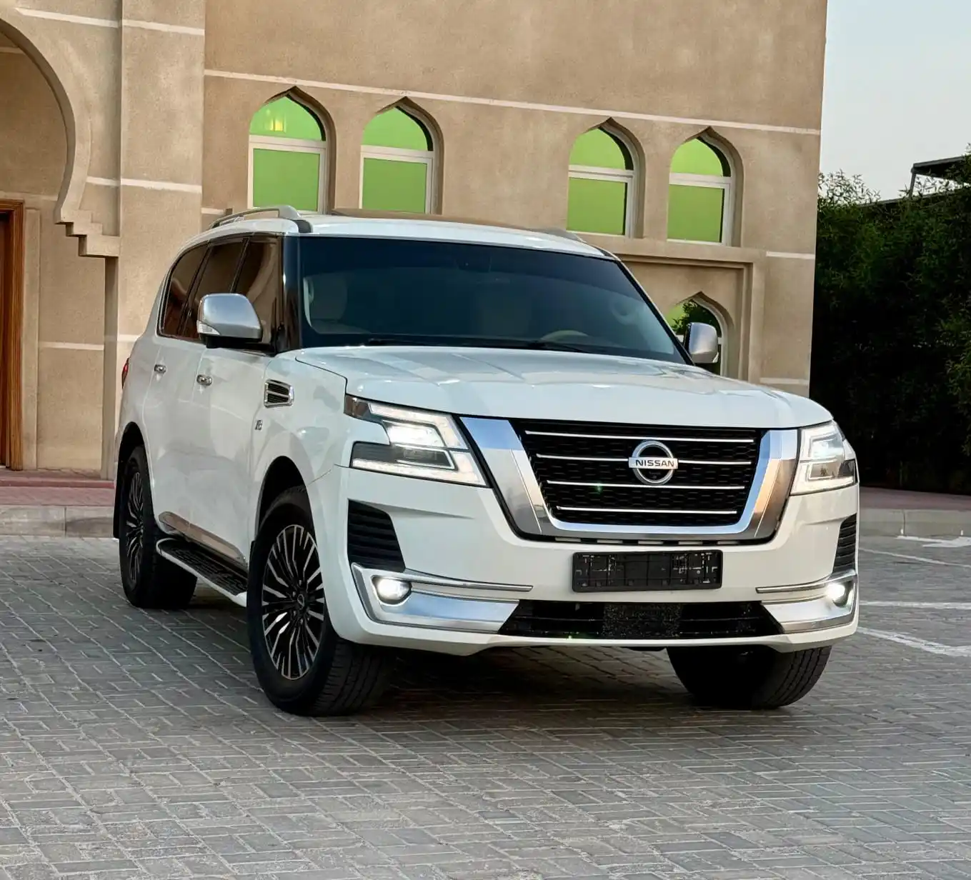 نيسان باترول 2012