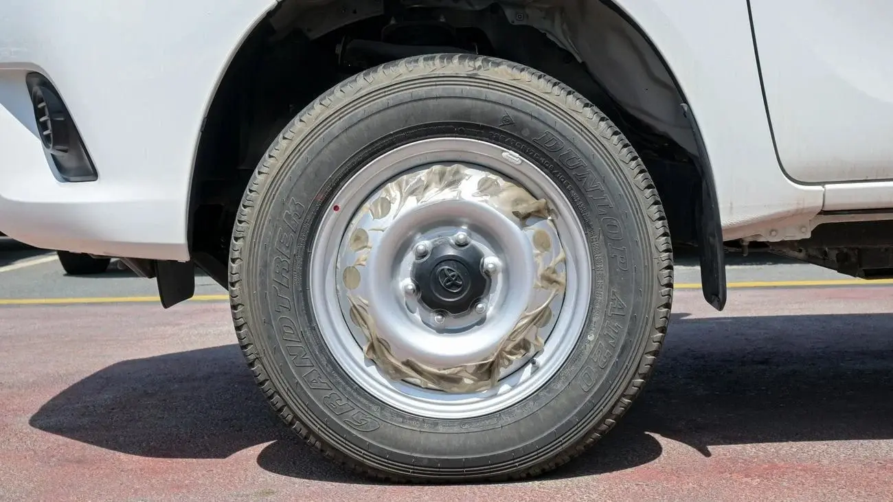 تويوتا هيلوكس 2025 2.4L