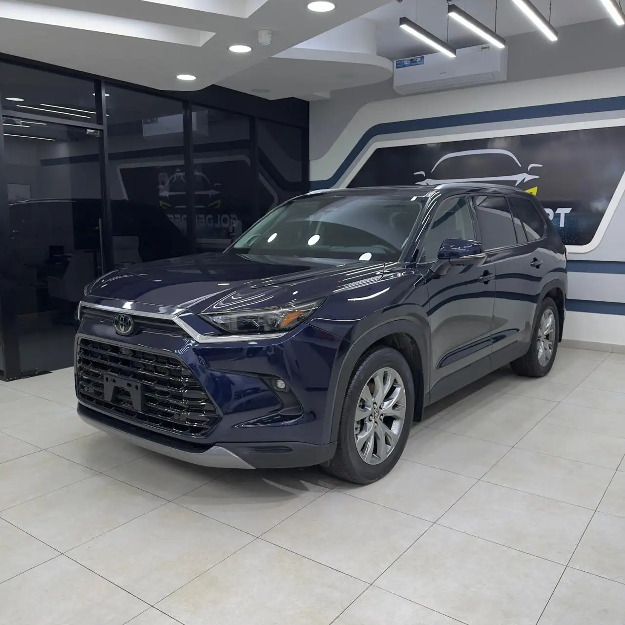 تويوتا جراند هايلاندر 2024 2.4L