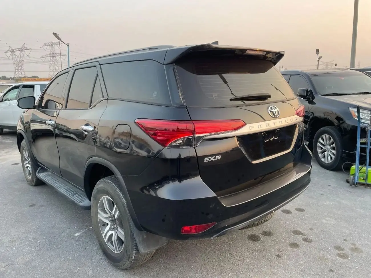 تويوتا فورتونر 2021 2.7L