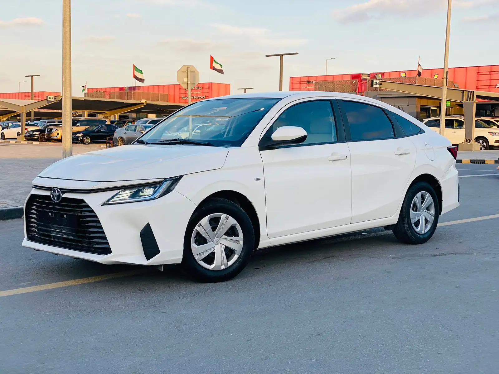 Toyota Yaris Sedan 2024 1.5L