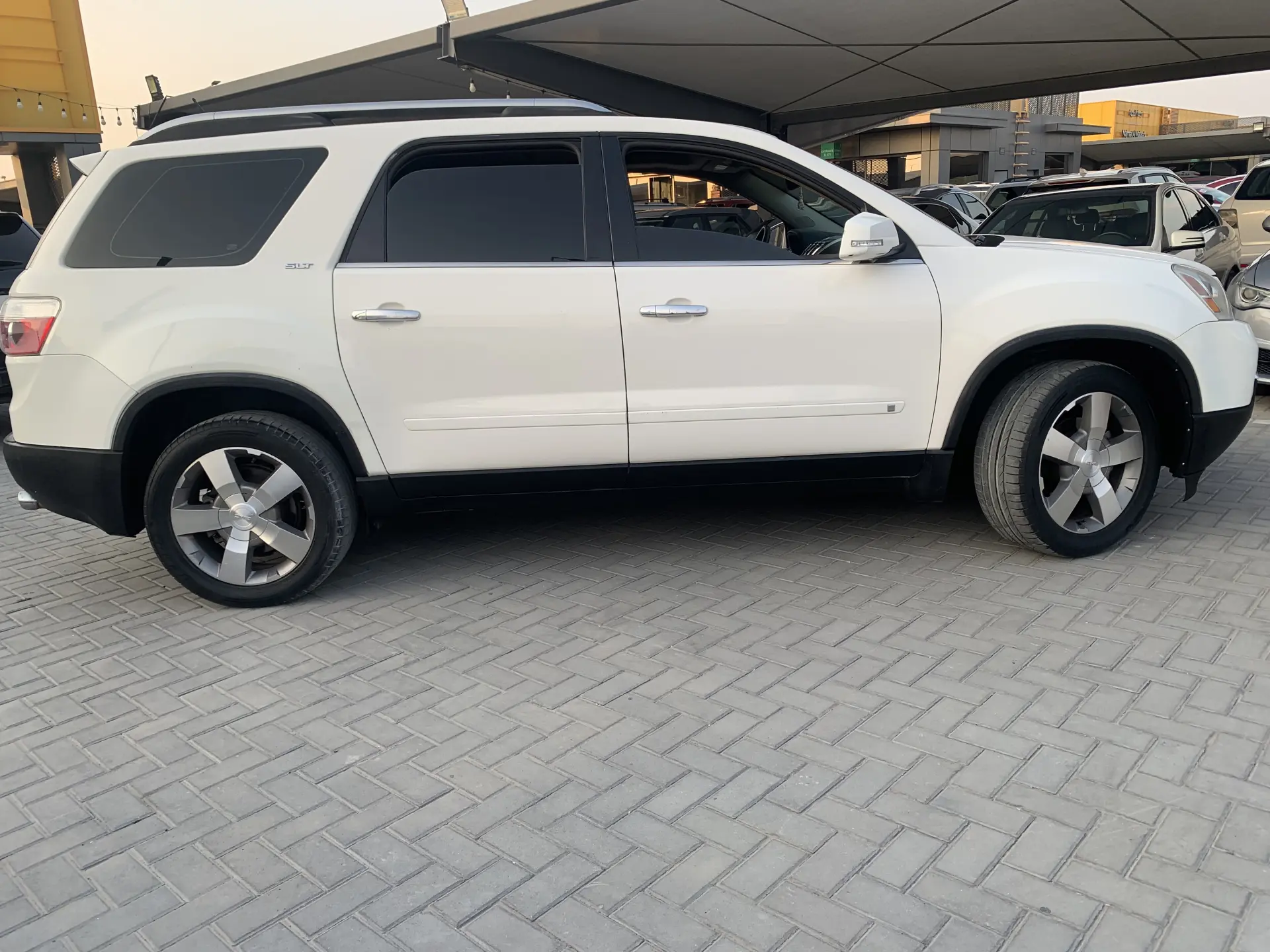 جي أم سي أكاديا 2009 3.2L