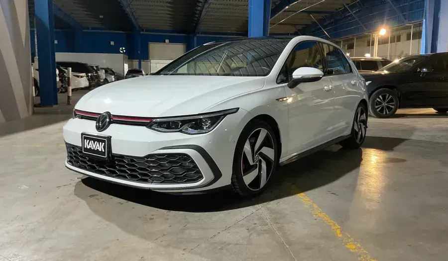 فولكس واجن جولف 2024