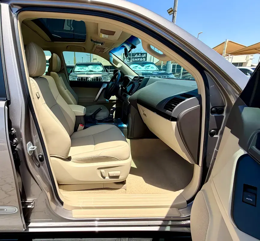 Toyota Prado 2023