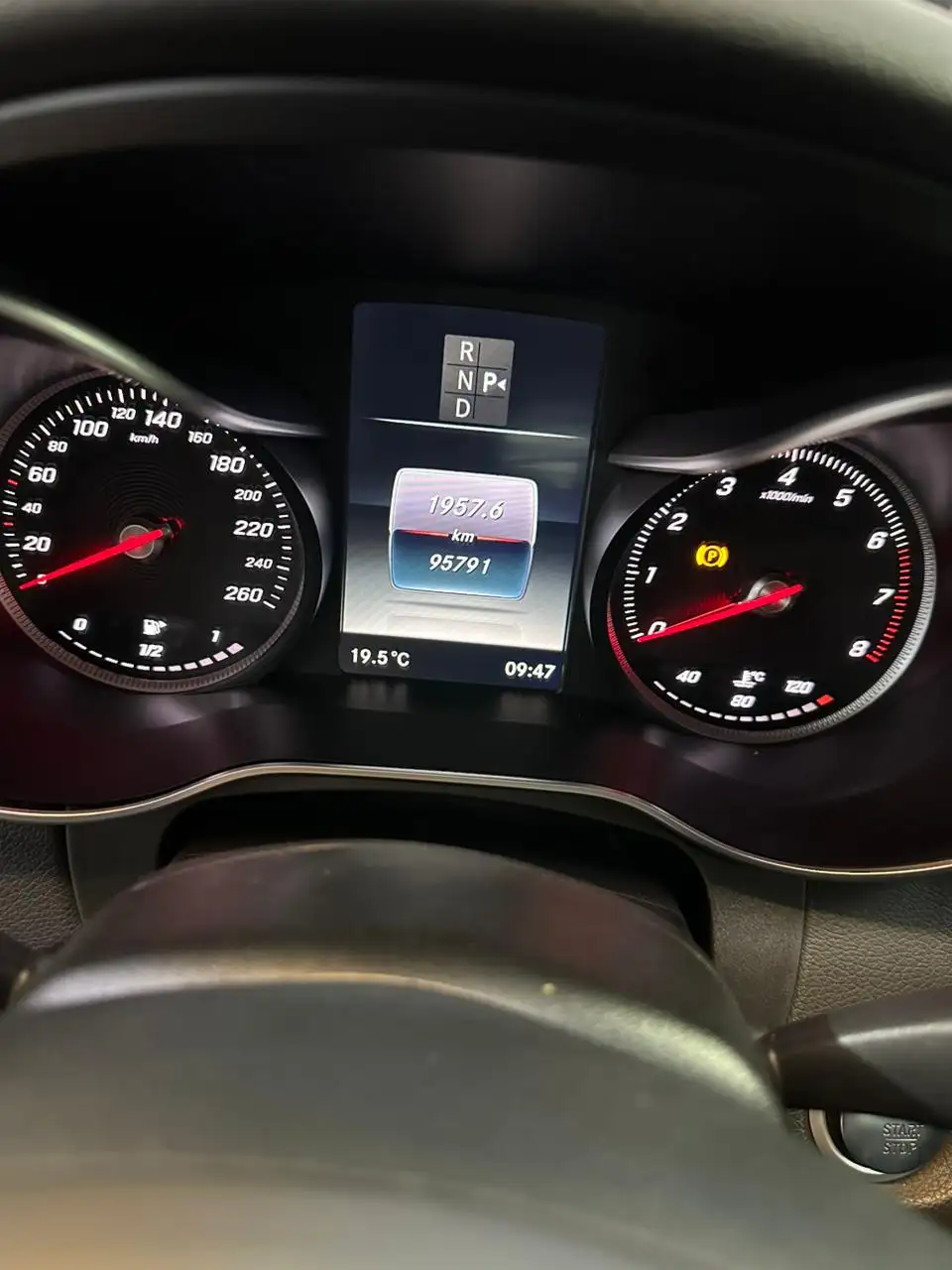 Mercedes Benz C Class 2016 2L